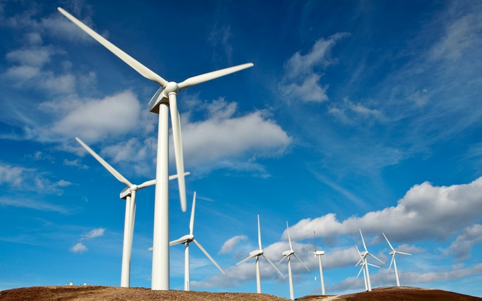 2 Top Renewable Energy Stocks To Buy In January - Motley Fool 1