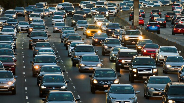 What It Would Take To Cut Your Commute In Half | Consumer Reports 1