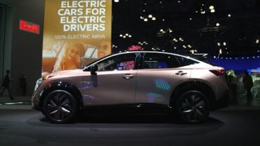 2022 New York Auto Show: Nissan Ariya Ev | Consumer Reports 6