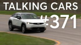 2022 Mazda Mx-30 | Talking Cars With Consumer Reports #371 5