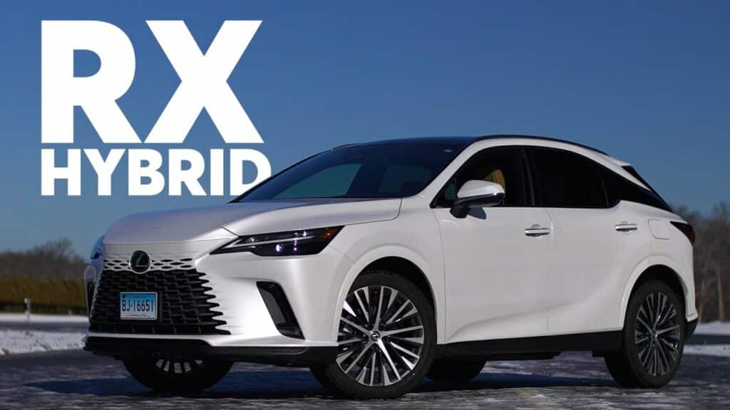 2023 Lexus RX Hybrid | Talking Cars #396 1