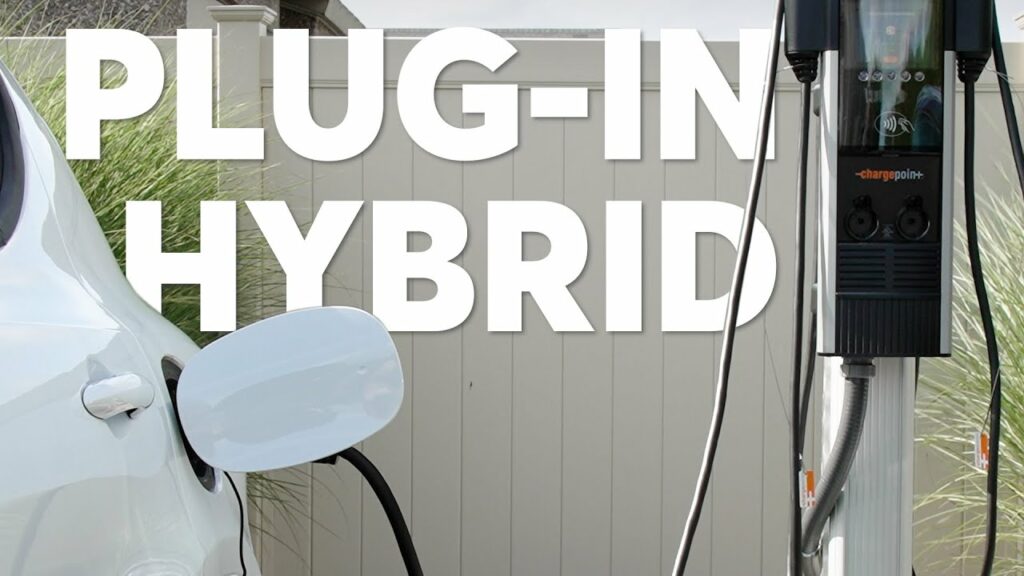 Plug-In Hybrids Are Not What You Think They Are | Talking Cars with Consumer Reports #429 1
