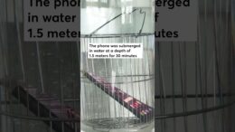 Samsung Galaxy S24 Water Submersion Test #Shorts 3